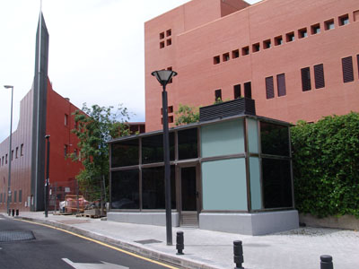 Aparcamiento subterrÃ¡neo para residentes. Calle Las Nieves.